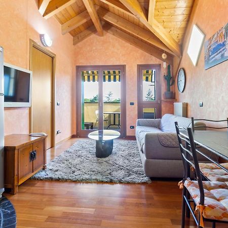 Lovely Orange House Viggiu Exterior photo