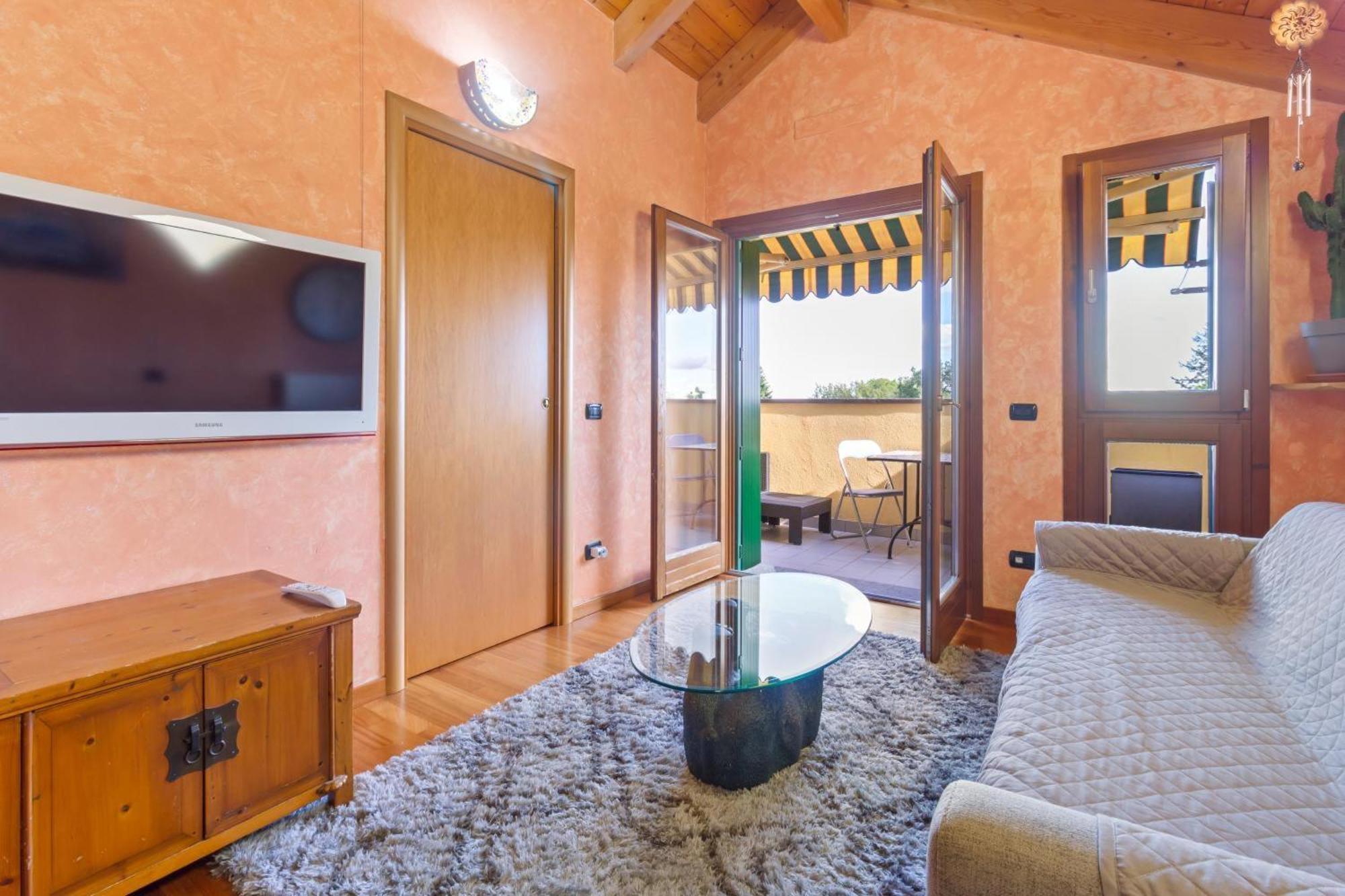Lovely Orange House Viggiu Exterior photo